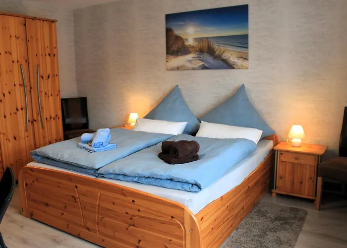 Ostersander - Zentral Gelegen Zwischen Ihlow, Timmeler Meer, Aurich Und Der Wassersportanlage In Tannenhausen * Ihlow (Aurich)